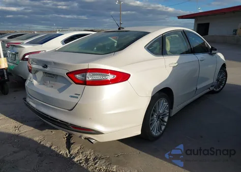 2016 Ford Fusion Se z USA, uszkodzony, nr VIN 3FA6P0HD7GR354708